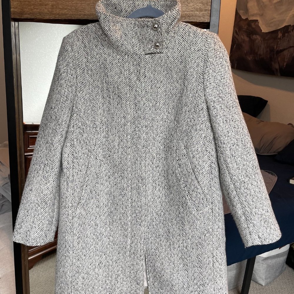 LOFT SMALL Grey/Black Herringbone Coat